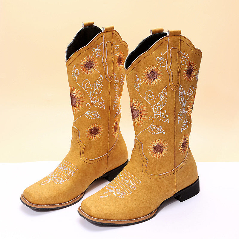 Damen Cowboy-Stiefel – Bestickte Westernstiefel mit Sonnenblumen-Design