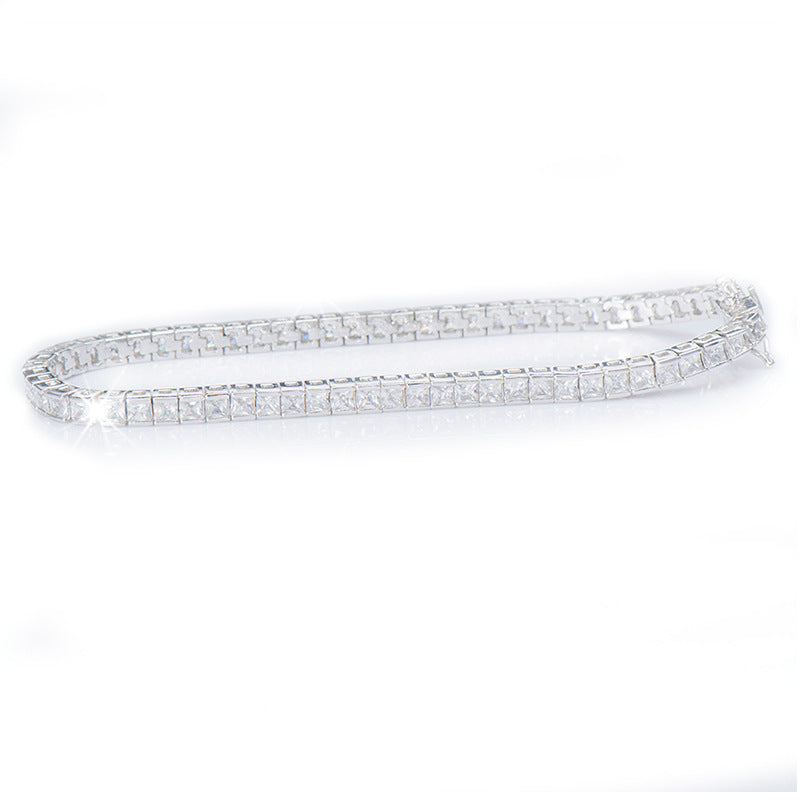 Sterlingsilber-Armband mit Quadratischen Diamanten – Echtgold Vergoldet