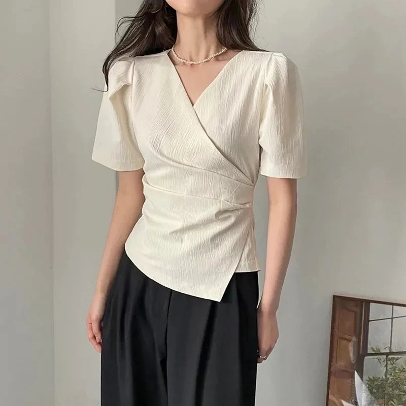 Elegante Sommerbluse für Damen – Asymmetrischer Schnitt im Koreanischen Stil