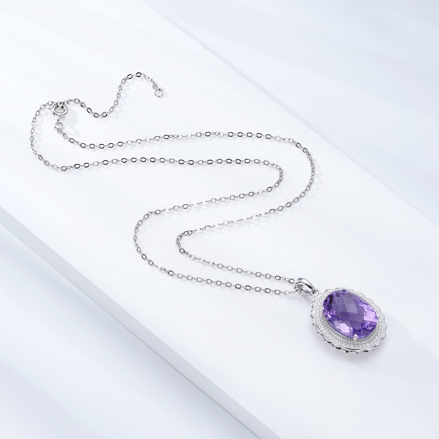 Luxuriöse S925 Silber Halskette mit ovalem Amethyst-Anhänger – Eleganz für besondere Anlässe