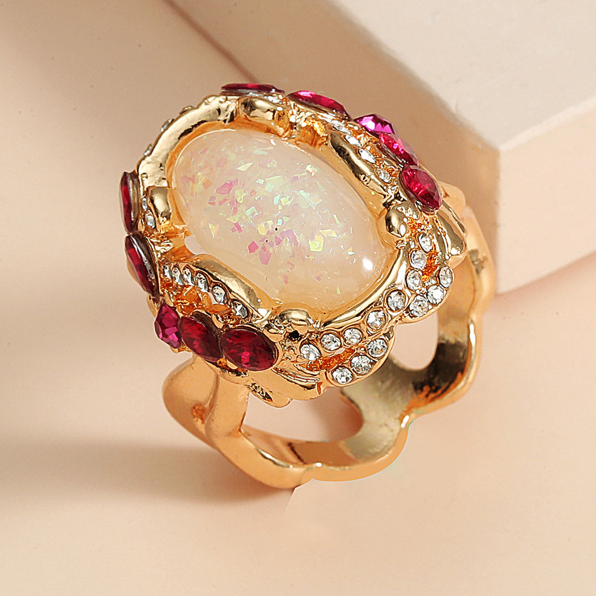 Gold-plated ring – European-American style with extravagance