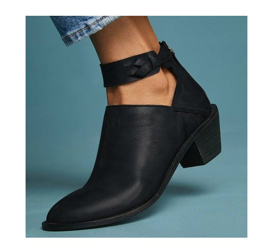 Damen Cut-Out Ankle Boots – Lederstiefeletten mit Schnallenriemen und Reißverschluss