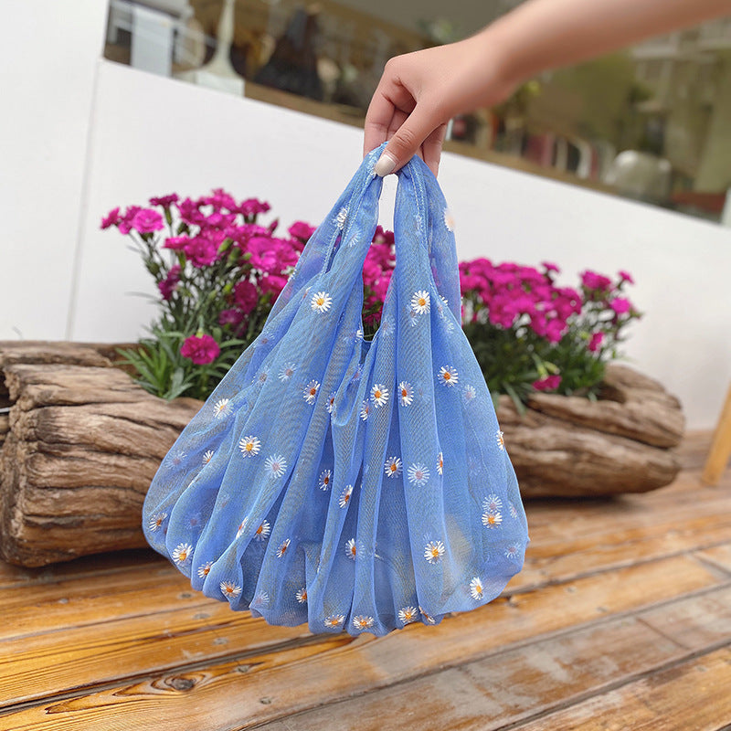 Elegante Damen-Handtasche aus Organza mit Stickerei – Verspieltes Design mit kleinen Gänseblümchen