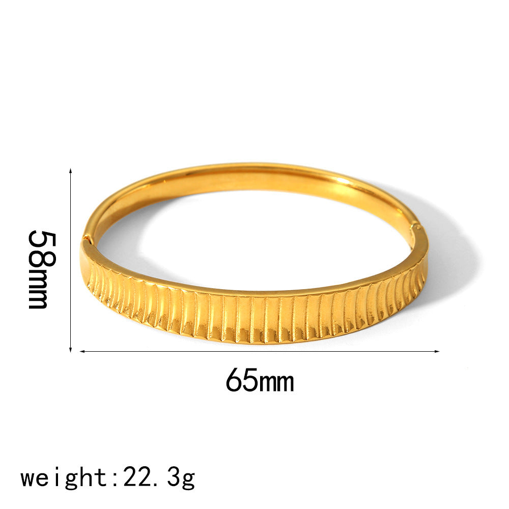 18K Gold Offenes Titanstahl-Armband – Stilvoll und Modern