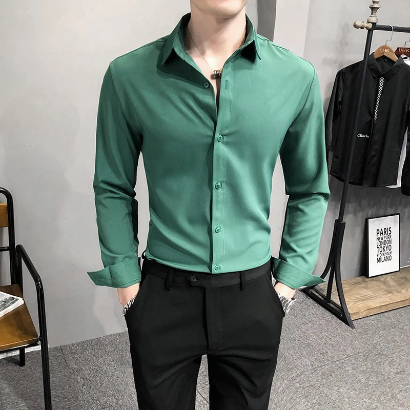 Helles Rotes Langarmhemd Herrenmode Slim Fit Hemden Weiße, Blaue, Graue Herren Tops Schwarzes, Lilanes, Grünes Kleid Camisa Männlich Chemise