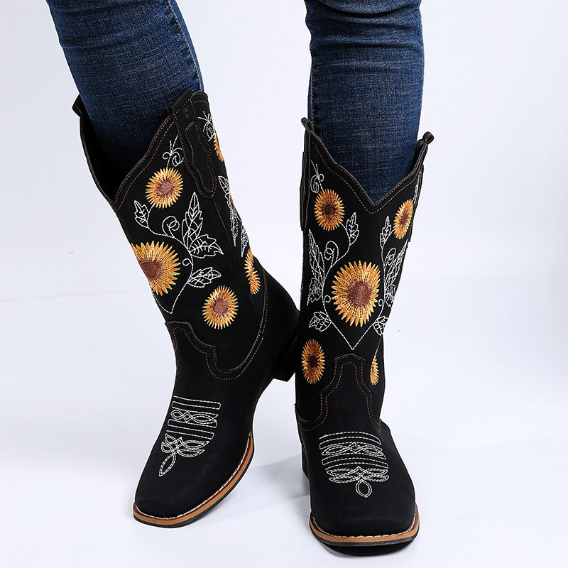 Damen Cowboy-Stiefel – Bestickte Westernstiefel mit Sonnenblumen-Design