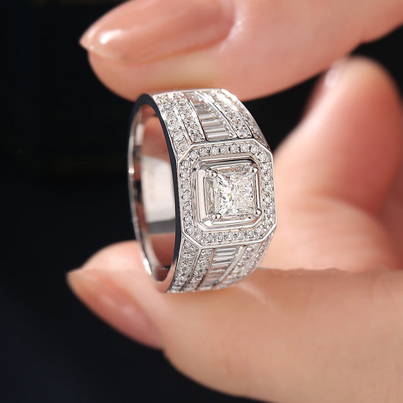 18K Vergoldeter Prinzessinnenring mit Zirkonia – Eleganz im geometrischen Design