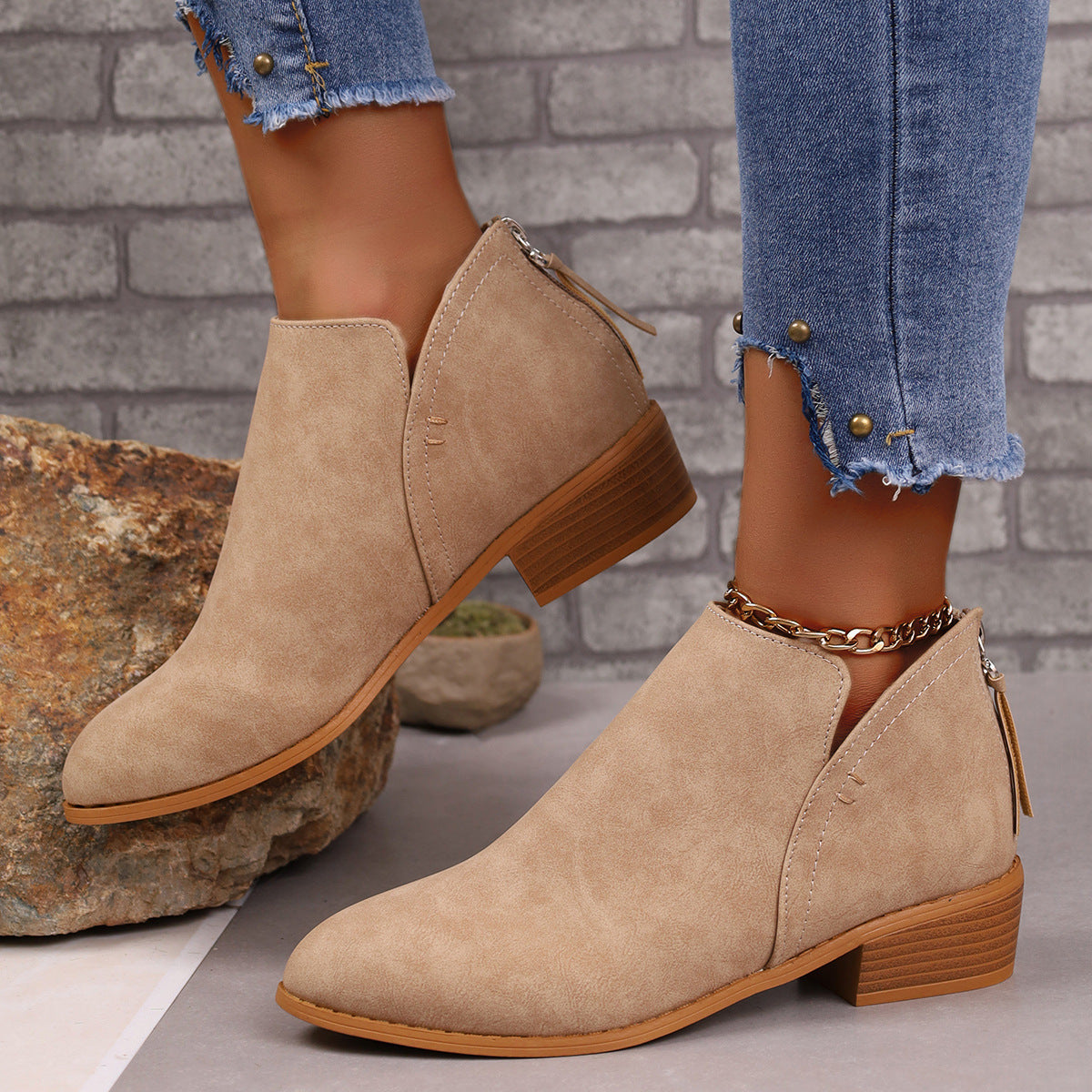 Chunky Heel Ankle Boots mit V-Ausschnitt – Modisch für Herbst und Winter