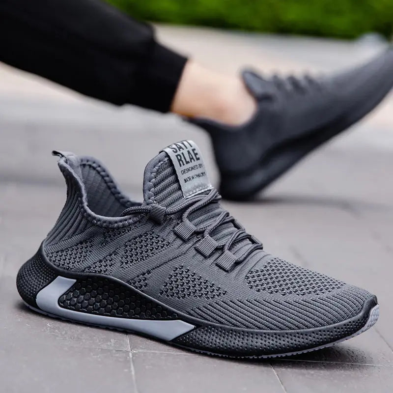 Leichte Herren-Sneaker – Atmungsaktive Laufschuhe für Sport, Freizeit und Training!