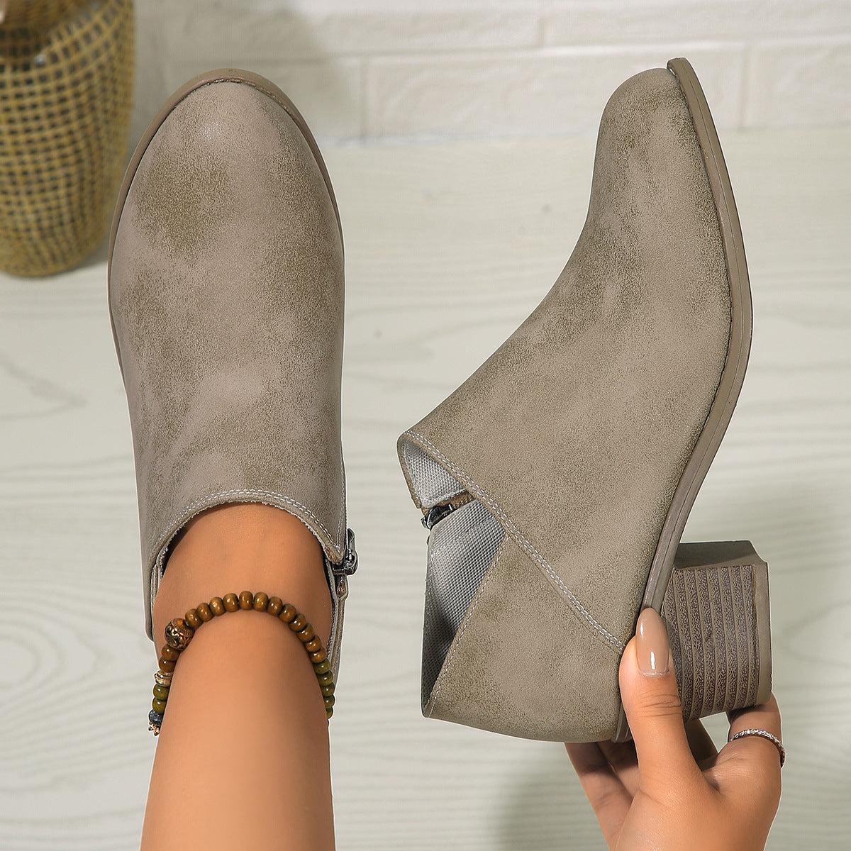 Chunky Heel Ankle Boots mit rundem Zeh und seitlichem Reißverschluss – Stilvoll und Bequem für Herbst und Winter