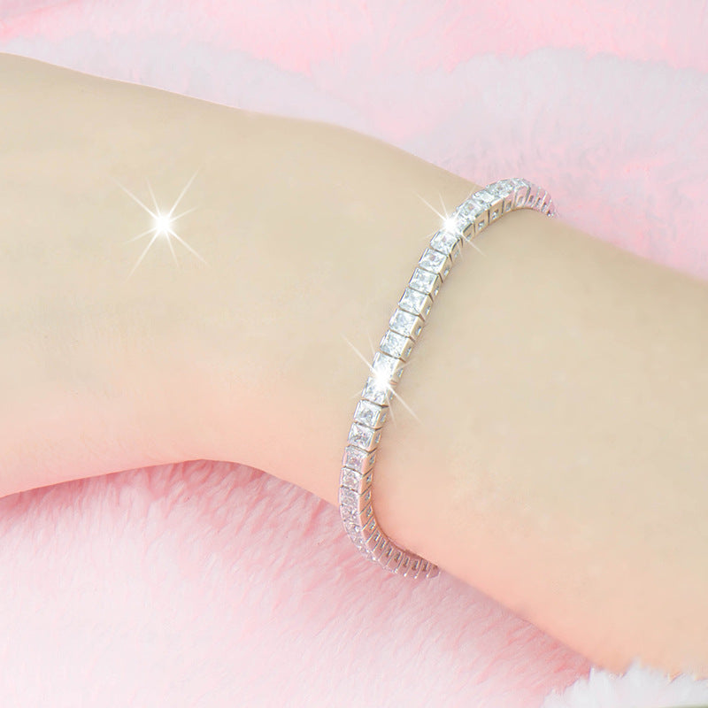 Sterlingsilber-Armband mit Quadratischen Diamanten – Echtgold Vergoldet