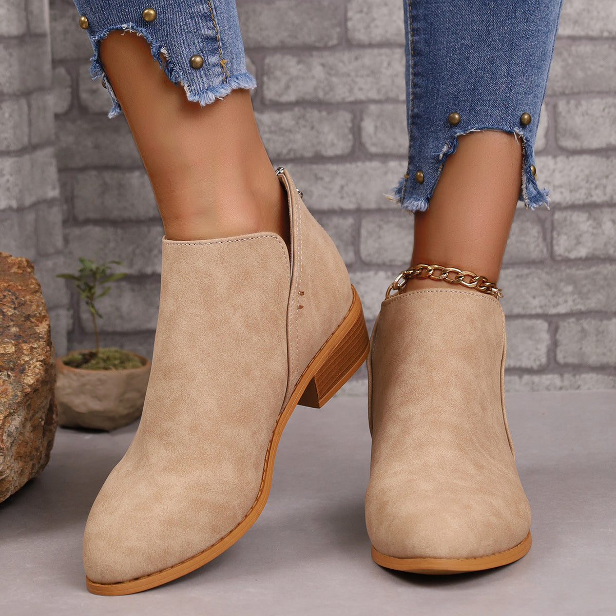 Chunky Heel Ankle Boots mit V-Ausschnitt – Modisch für Herbst und Winter